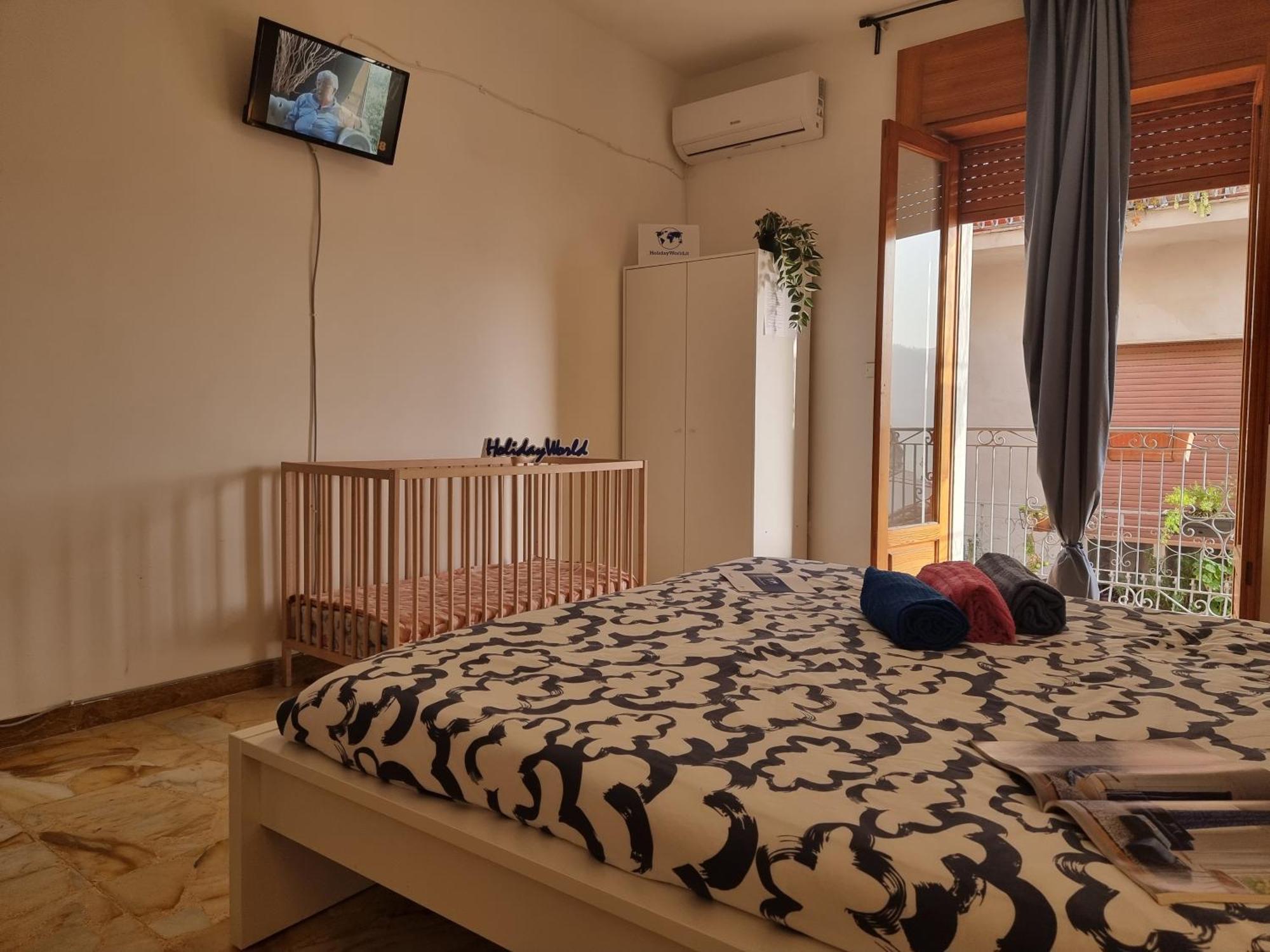 Borgo Di Taormina Apartments By Holiday World Gaggi Bagian luar foto