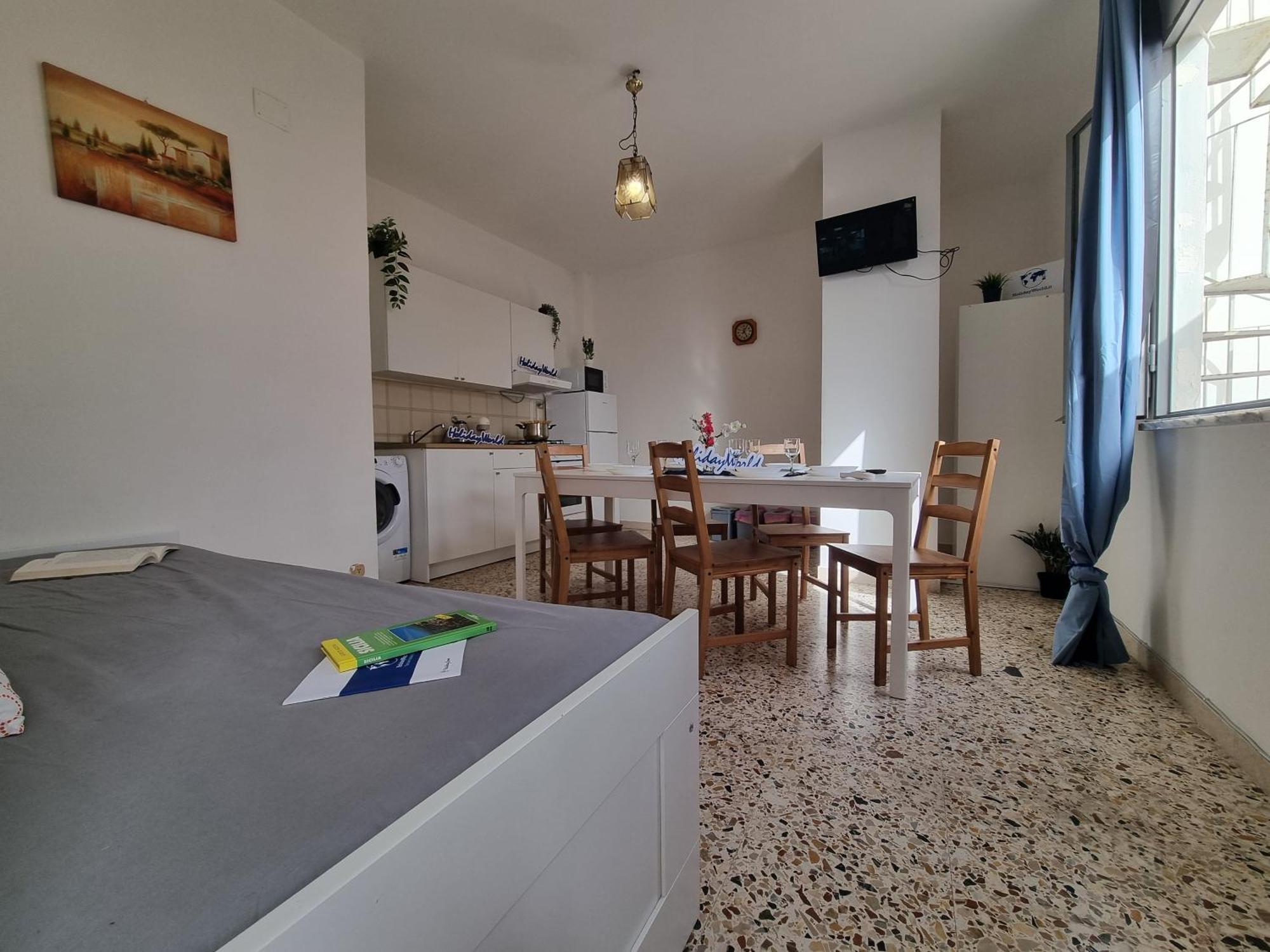 Borgo Di Taormina Apartments By Holiday World Gaggi Bagian luar foto
