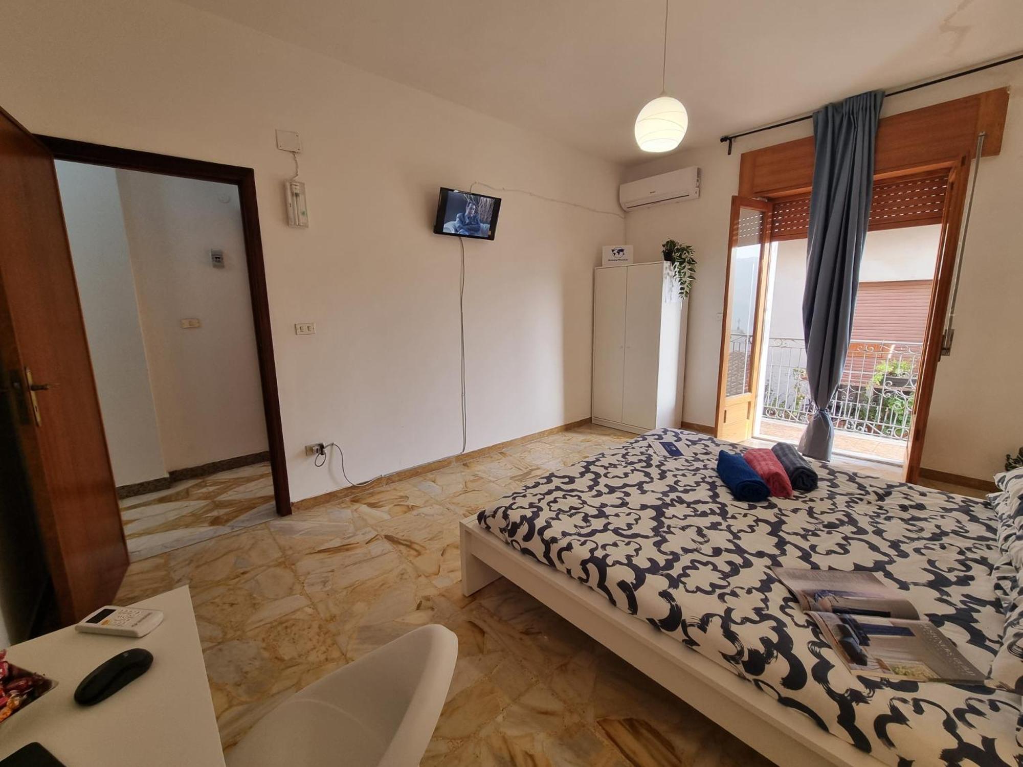 Borgo Di Taormina Apartments By Holiday World Gaggi Bagian luar foto